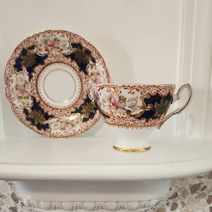 British Antique Salisbury Cobalt & Gold Floral Imari collector Item.